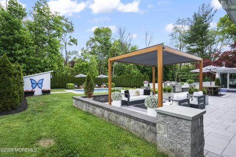 17 Ballantine Road Middletown NJ 07748