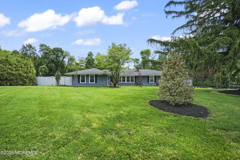 17 Ballantine Road Middletown NJ 07748