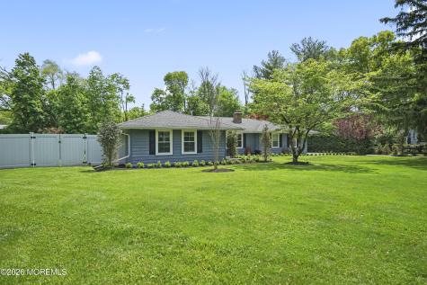 17 Ballantine Road Middletown NJ 07748