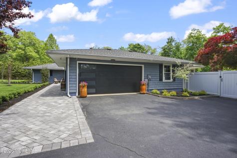 17 Ballantine Road Middletown NJ 07748
