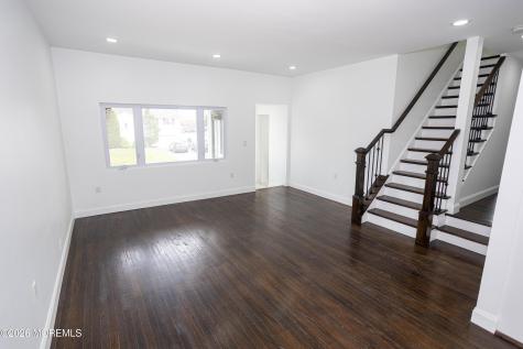 25 Menlo Avenue Metuchen NJ 08840