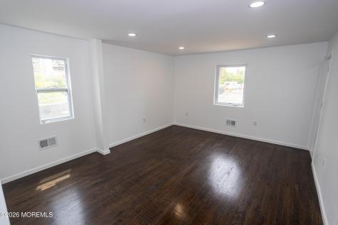25 Menlo Avenue Metuchen NJ 08840