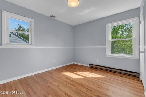 46 Balloch Place Red Bank NJ 07701