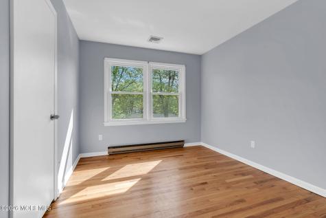 46 Balloch Place Red Bank NJ 07701