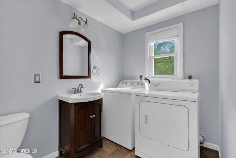 46 Balloch Place Red Bank NJ 07701