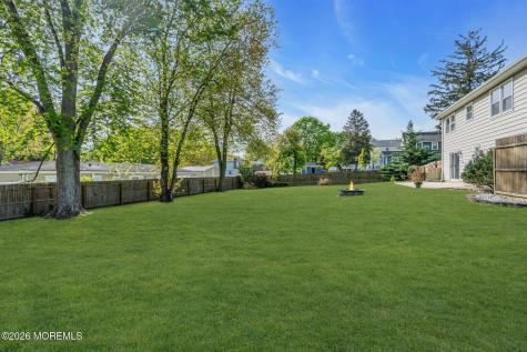 46 Balloch Place Red Bank NJ 07701