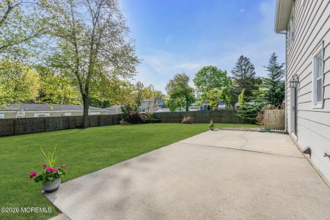 46 Balloch Place Red Bank NJ 07701