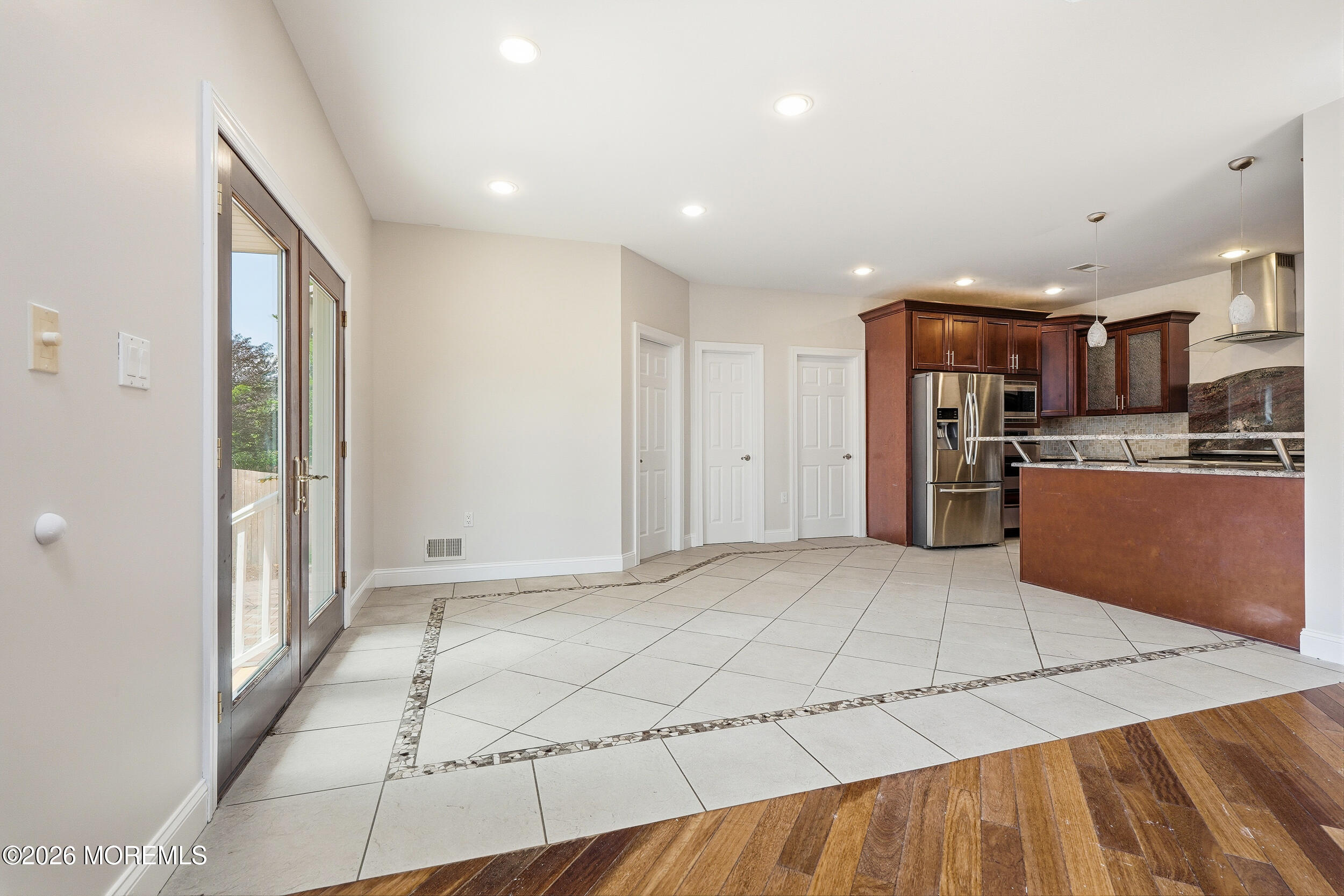 646 Compass Avenue Beachwood NJ 08722