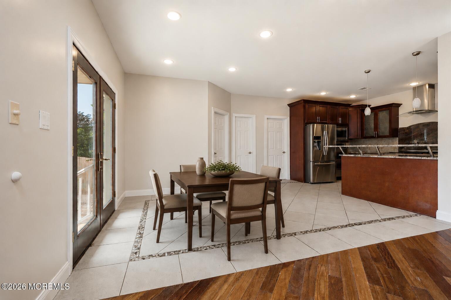 646 Compass Avenue Beachwood NJ 08722