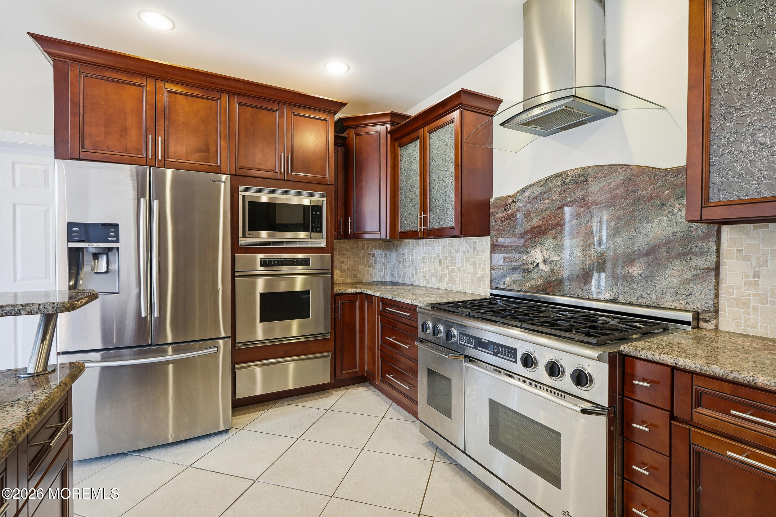 646 Compass Avenue Beachwood NJ 08722