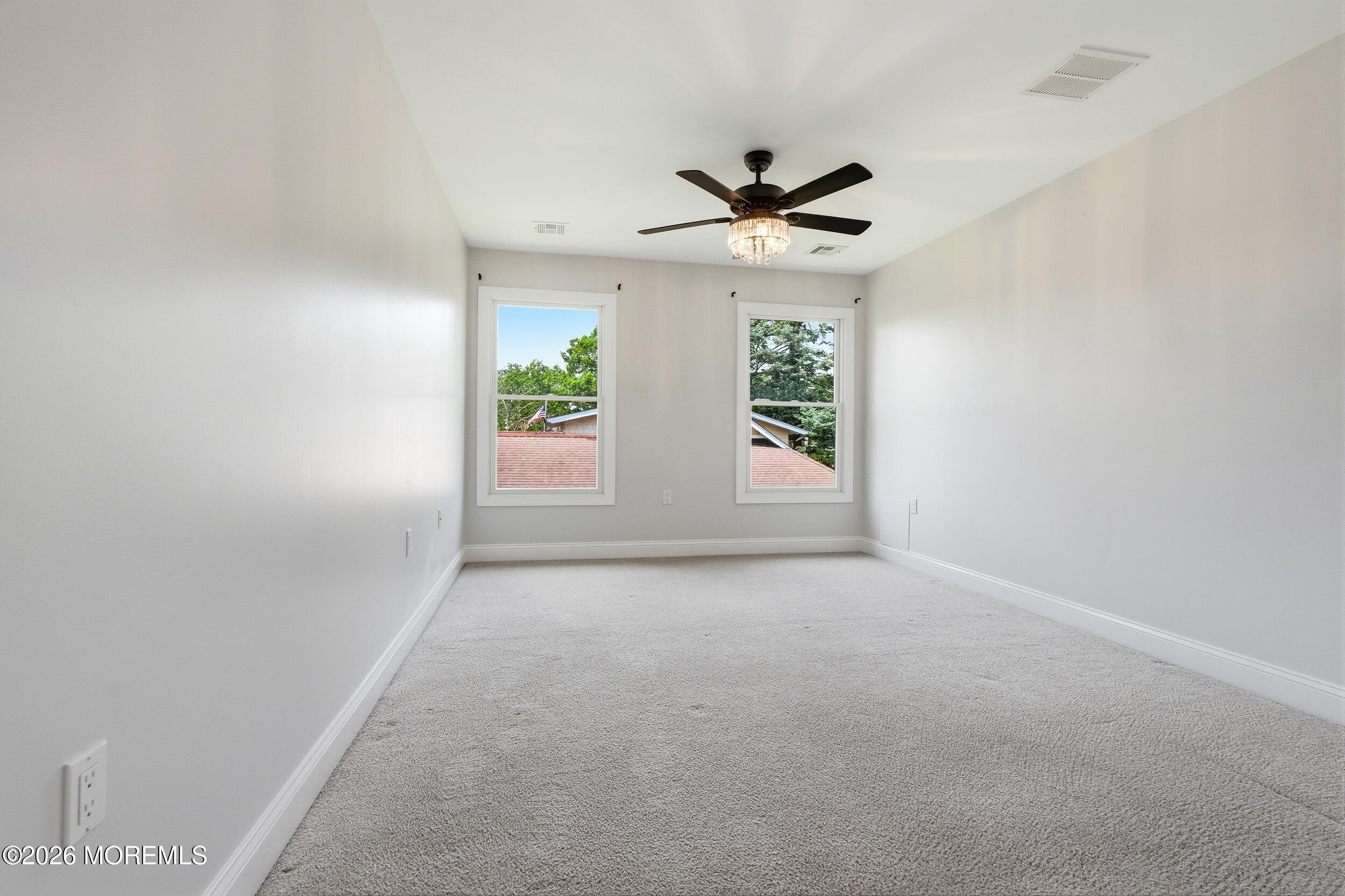 646 Compass Avenue Beachwood NJ 08722