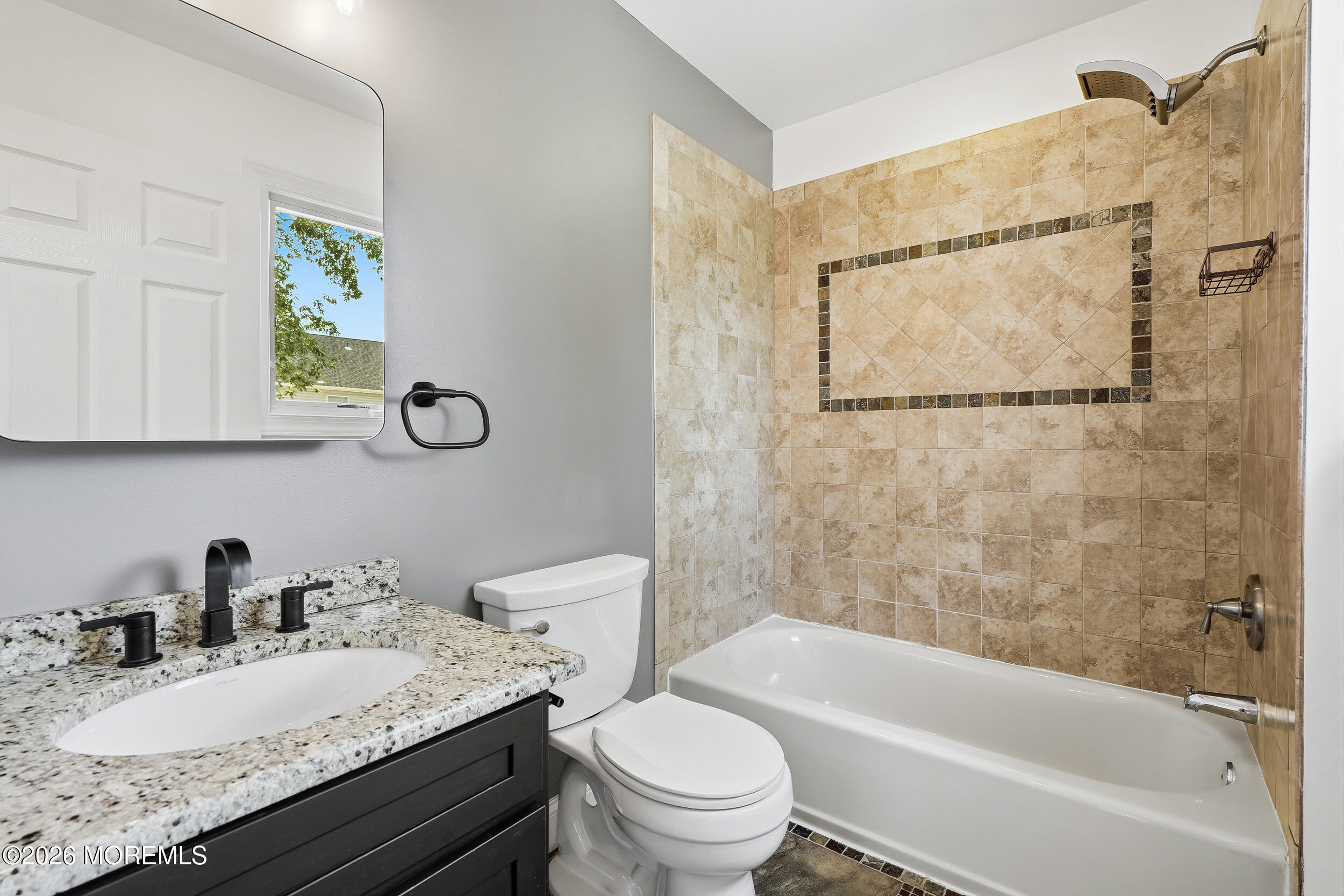 646 Compass Avenue Beachwood NJ 08722