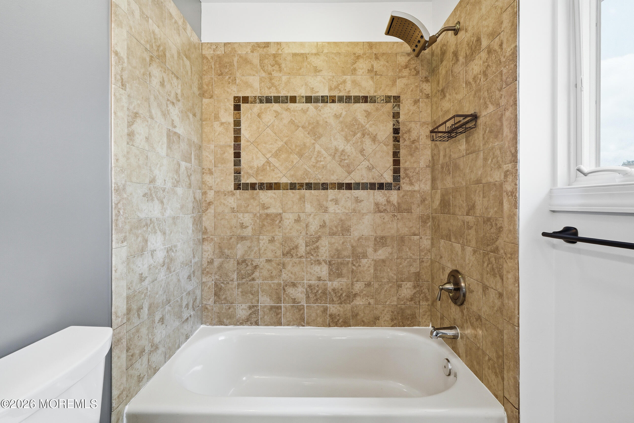 646 Compass Avenue Beachwood NJ 08722