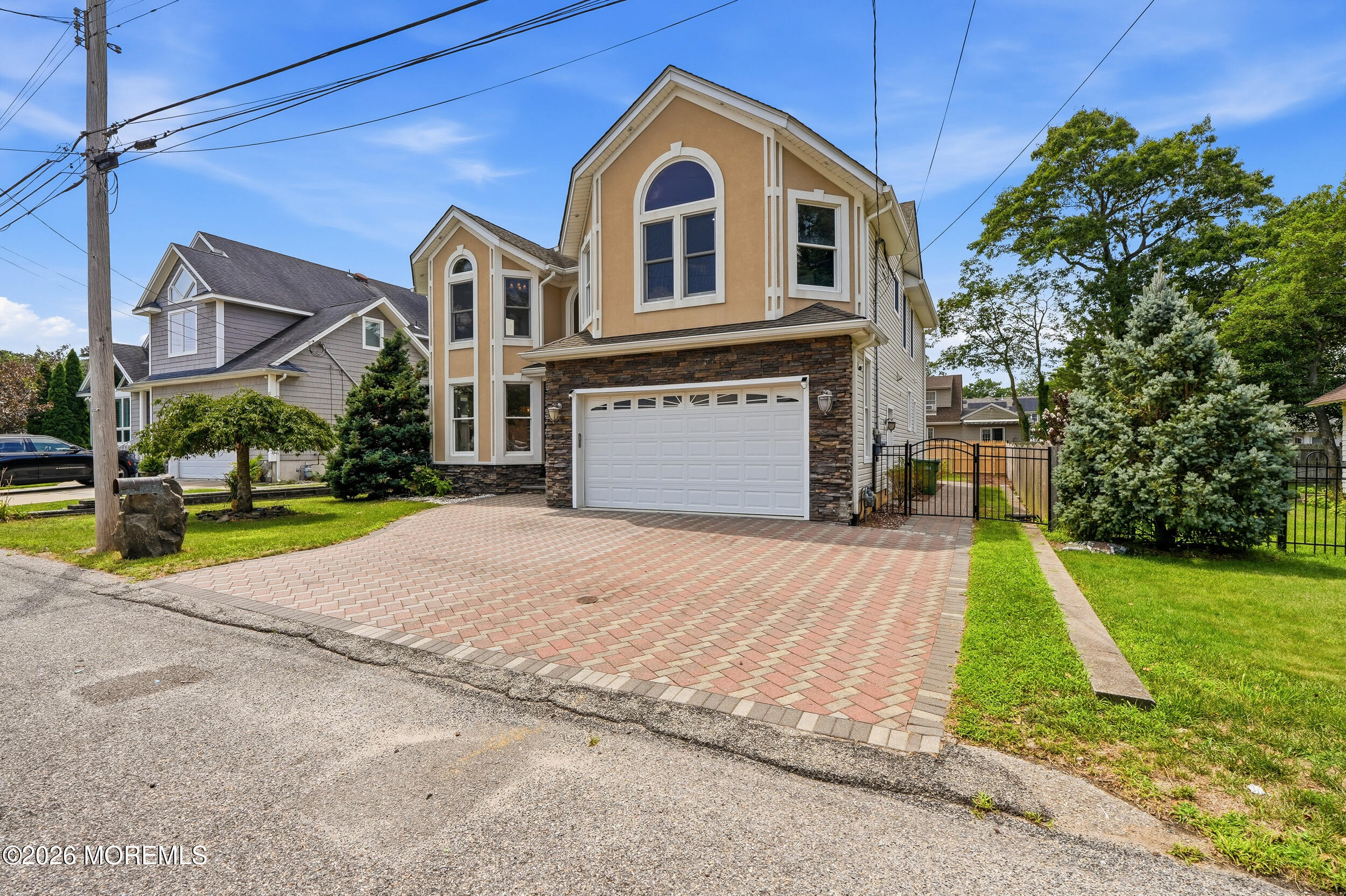 646 Compass Avenue Beachwood NJ 08722