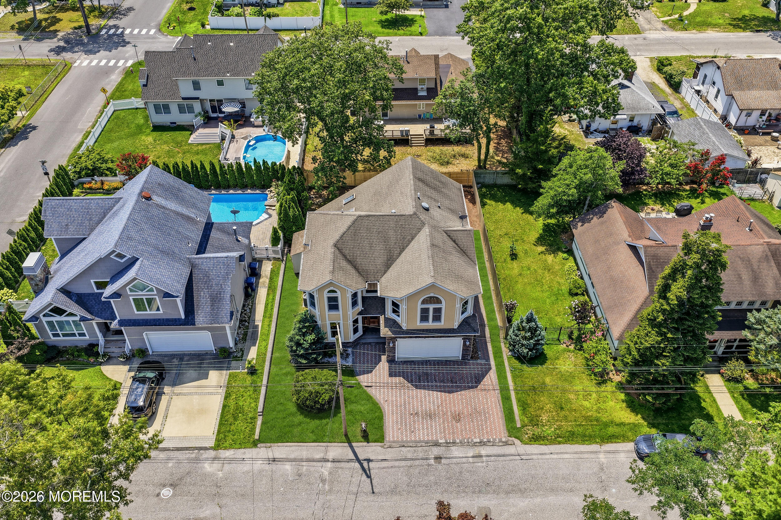 646 Compass Avenue Beachwood NJ 08722
