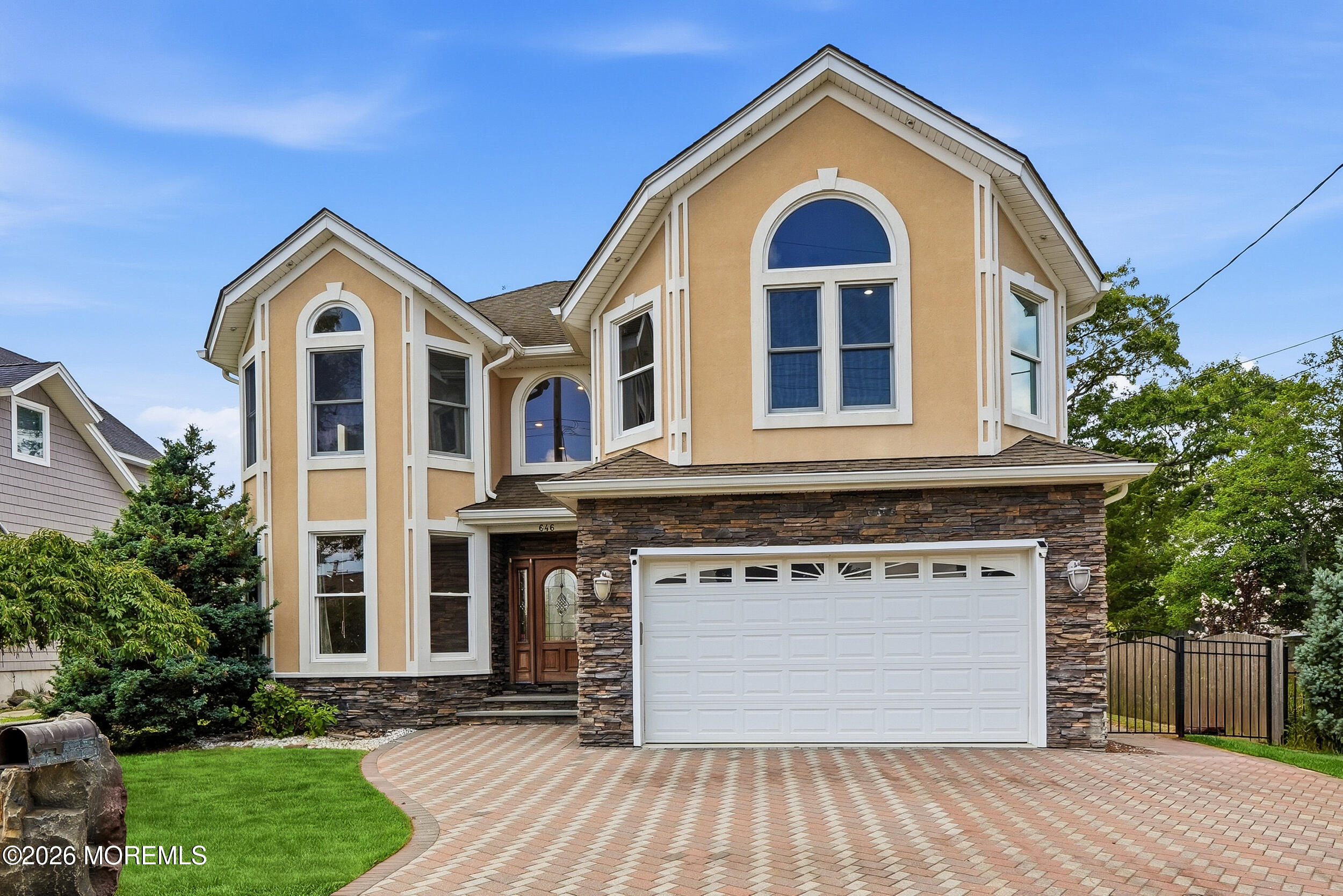 646 Compass Avenue Beachwood NJ 08722