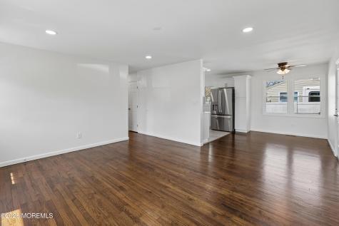 28 Gem Avenue Toms River NJ 08755