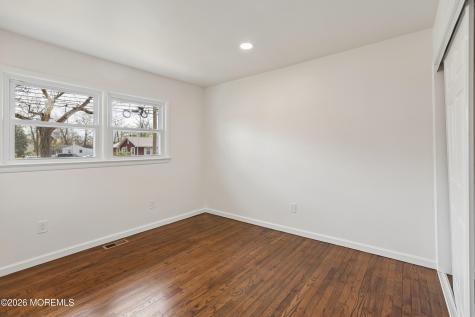 28 Gem Avenue Toms River NJ 08755