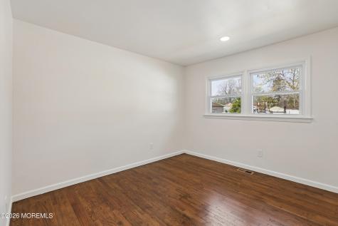 28 Gem Avenue Toms River NJ 08755