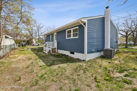 28 Gem Avenue Toms River NJ 08755