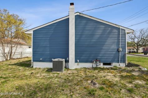 28 Gem Avenue Toms River NJ 08755