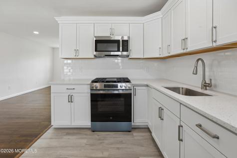 28 Gem Avenue Toms River NJ 08755