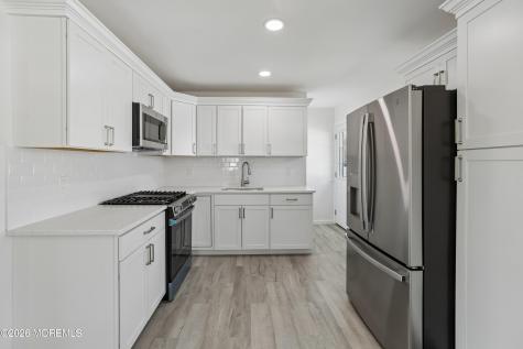 28 Gem Avenue Toms River NJ 08755