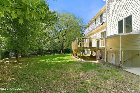 402 Twin Oaks Drive Lakewood NJ 08701
