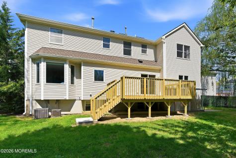 402 Twin Oaks Drive Lakewood NJ 08701