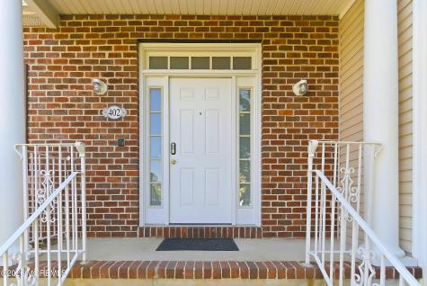 402 Twin Oaks Drive Lakewood NJ 08701