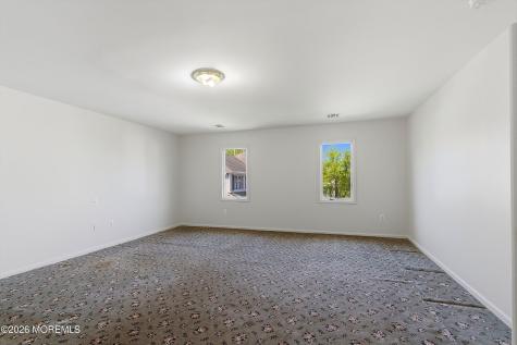 402 Twin Oaks Drive Lakewood NJ 08701