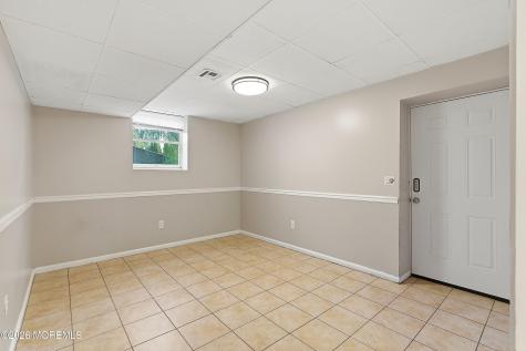 402 Twin Oaks Drive Lakewood NJ 08701