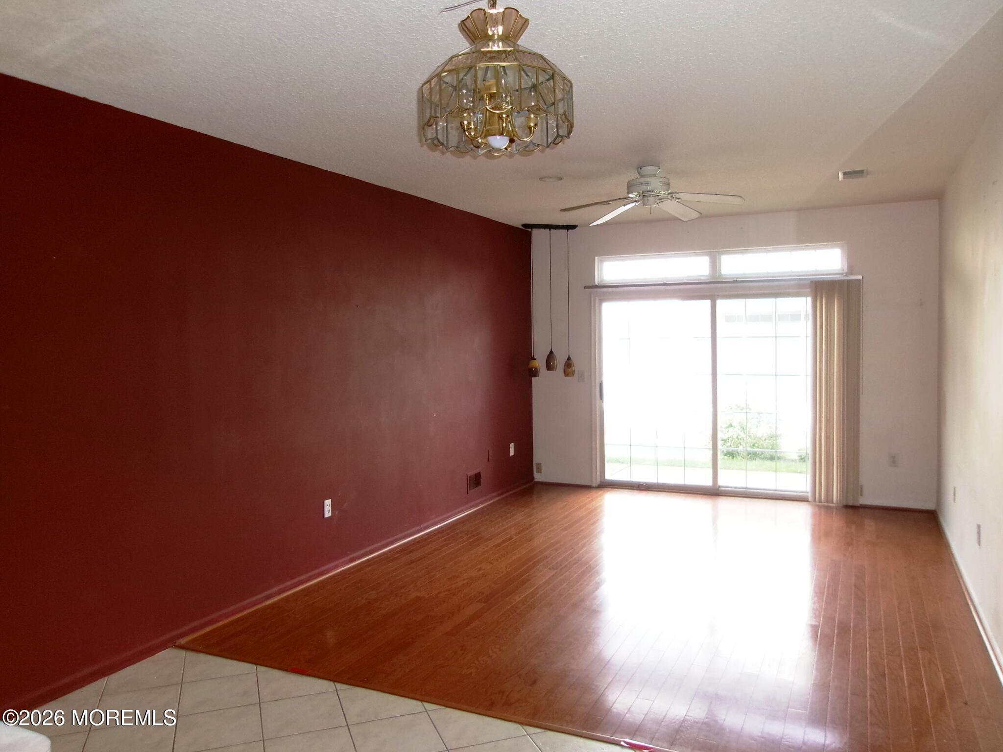 11 Sunnyfield Lane Lakewood NJ 08701