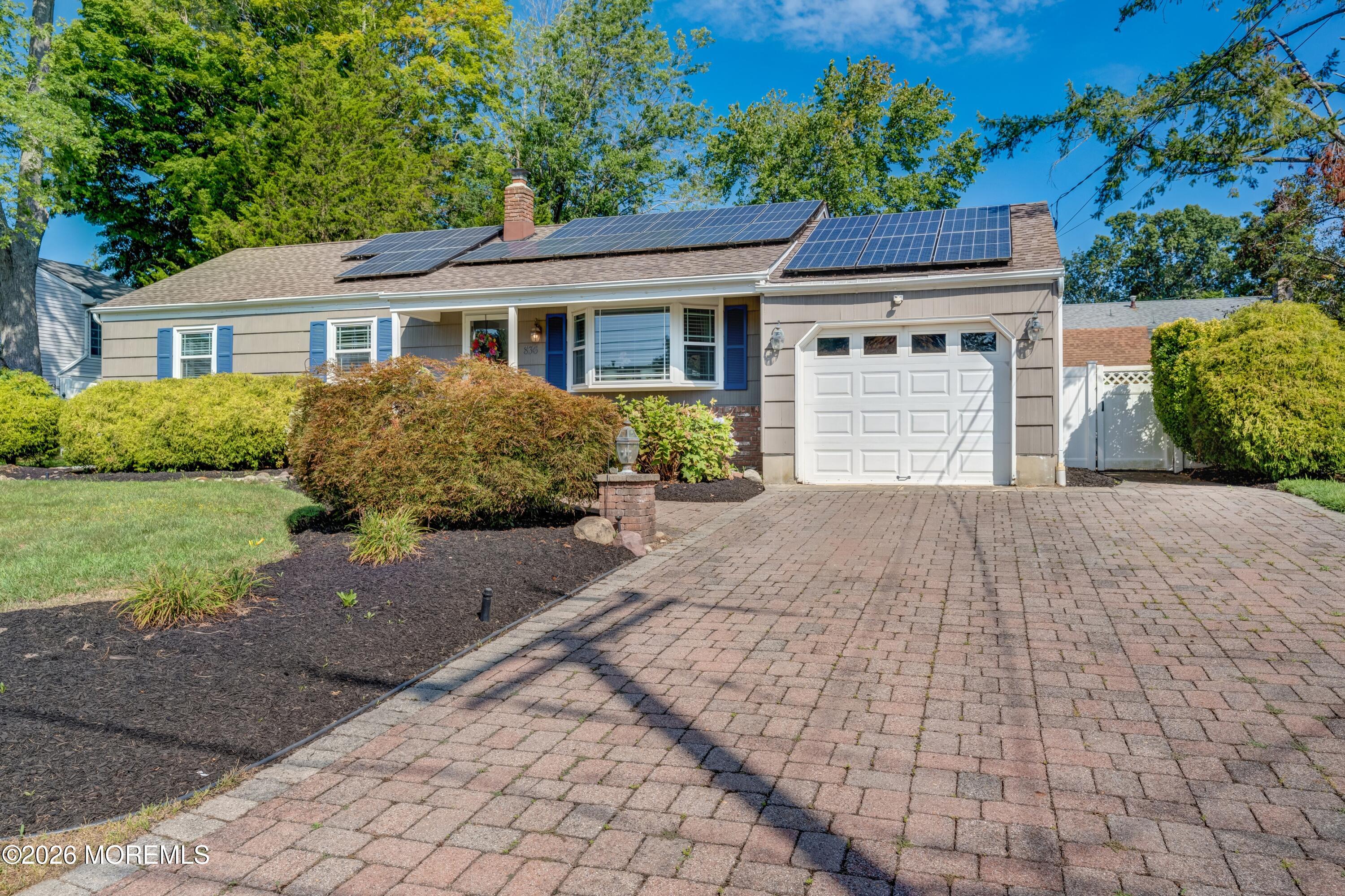 836 Royal Lane Toms River NJ 08753