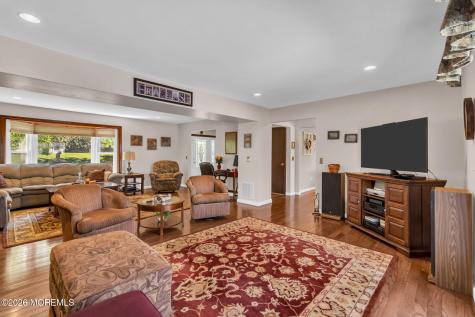 924 Goose Creek Road Toms River NJ 08753