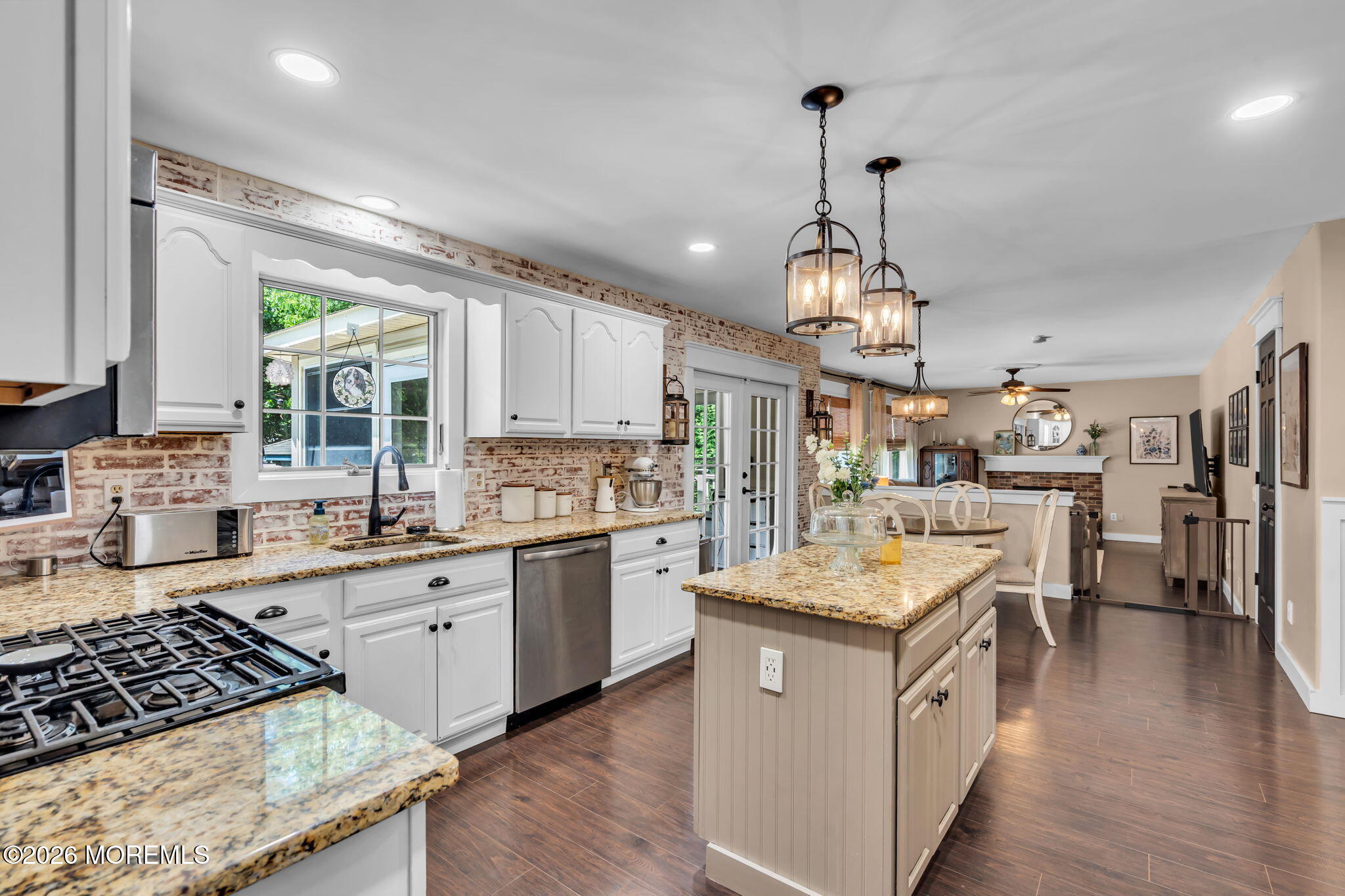 382 Wheaton Avenue Bayville NJ 08721