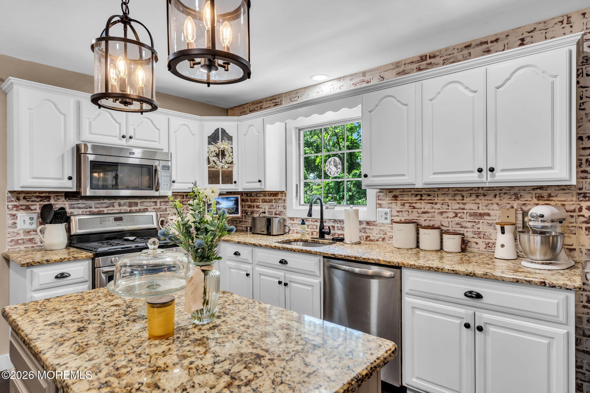 382 Wheaton Avenue Bayville NJ 08721