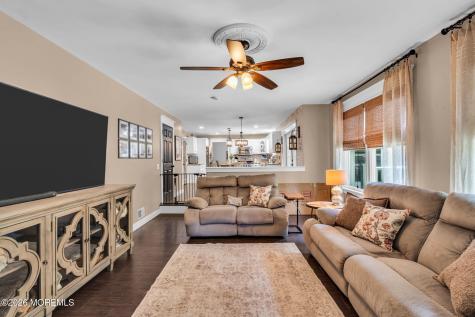 382 Wheaton Avenue Bayville NJ 08721