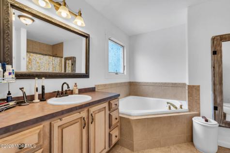 382 Wheaton Avenue Bayville NJ 08721