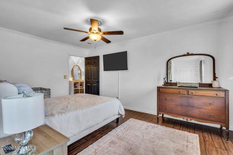382 Wheaton Avenue Bayville NJ 08721