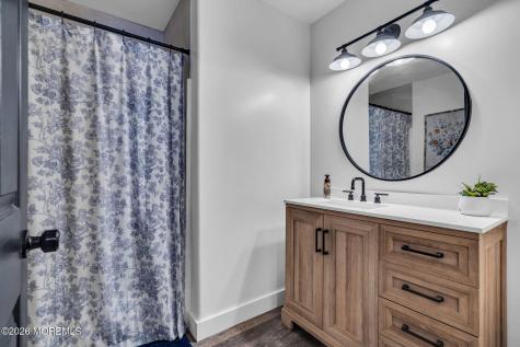 382 Wheaton Avenue Bayville NJ 08721