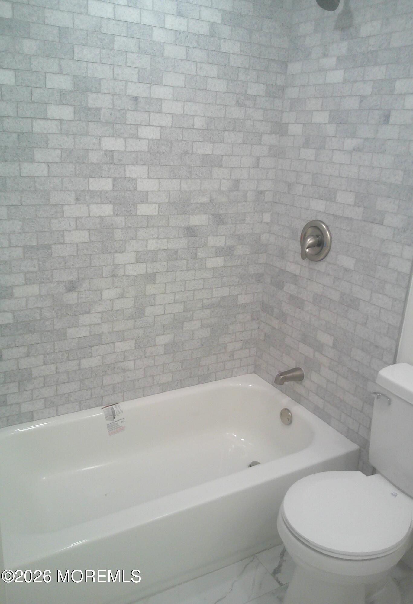 29 Peasley Drive Marlboro NJ 07746