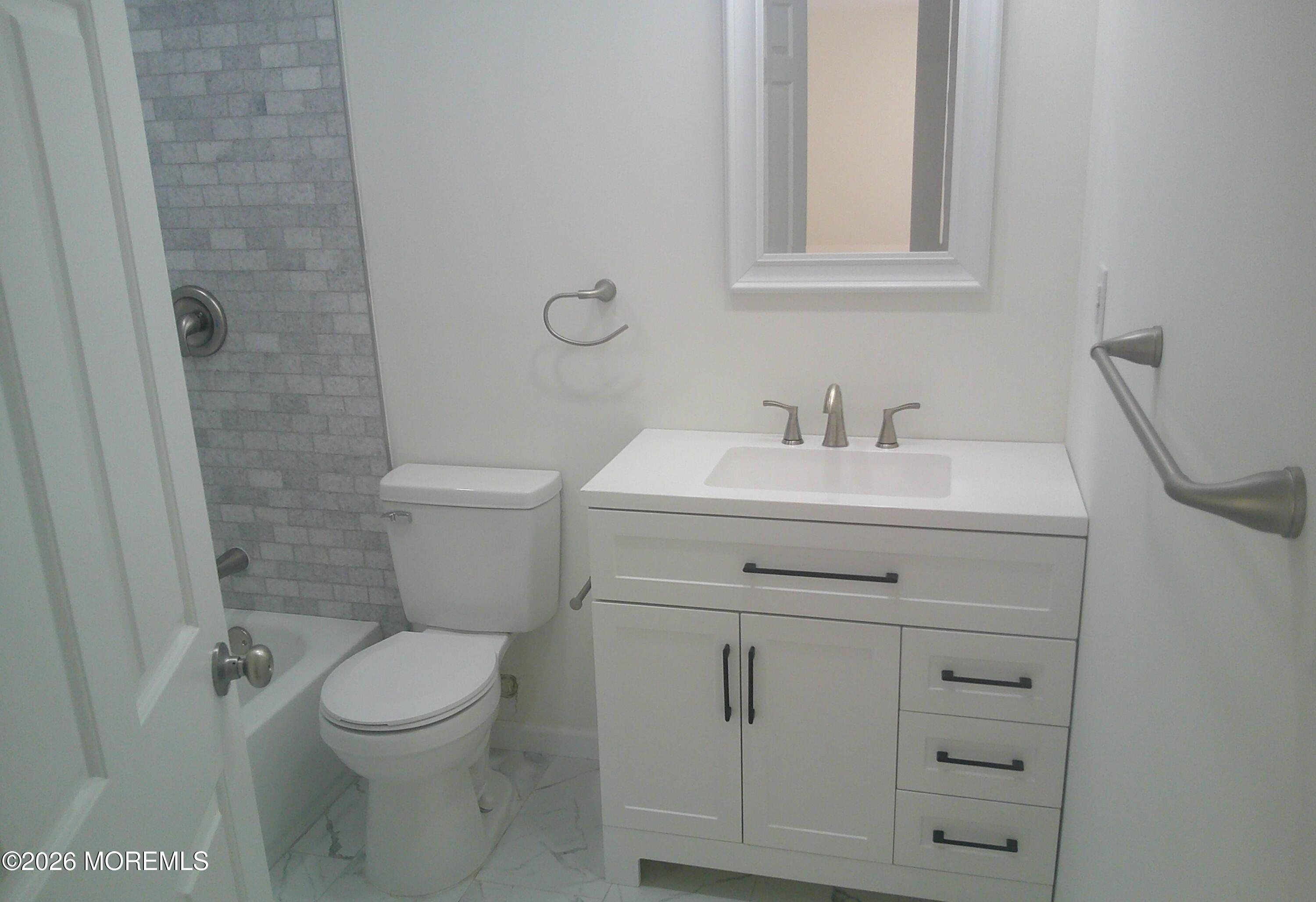 29 Peasley Drive Marlboro NJ 07746