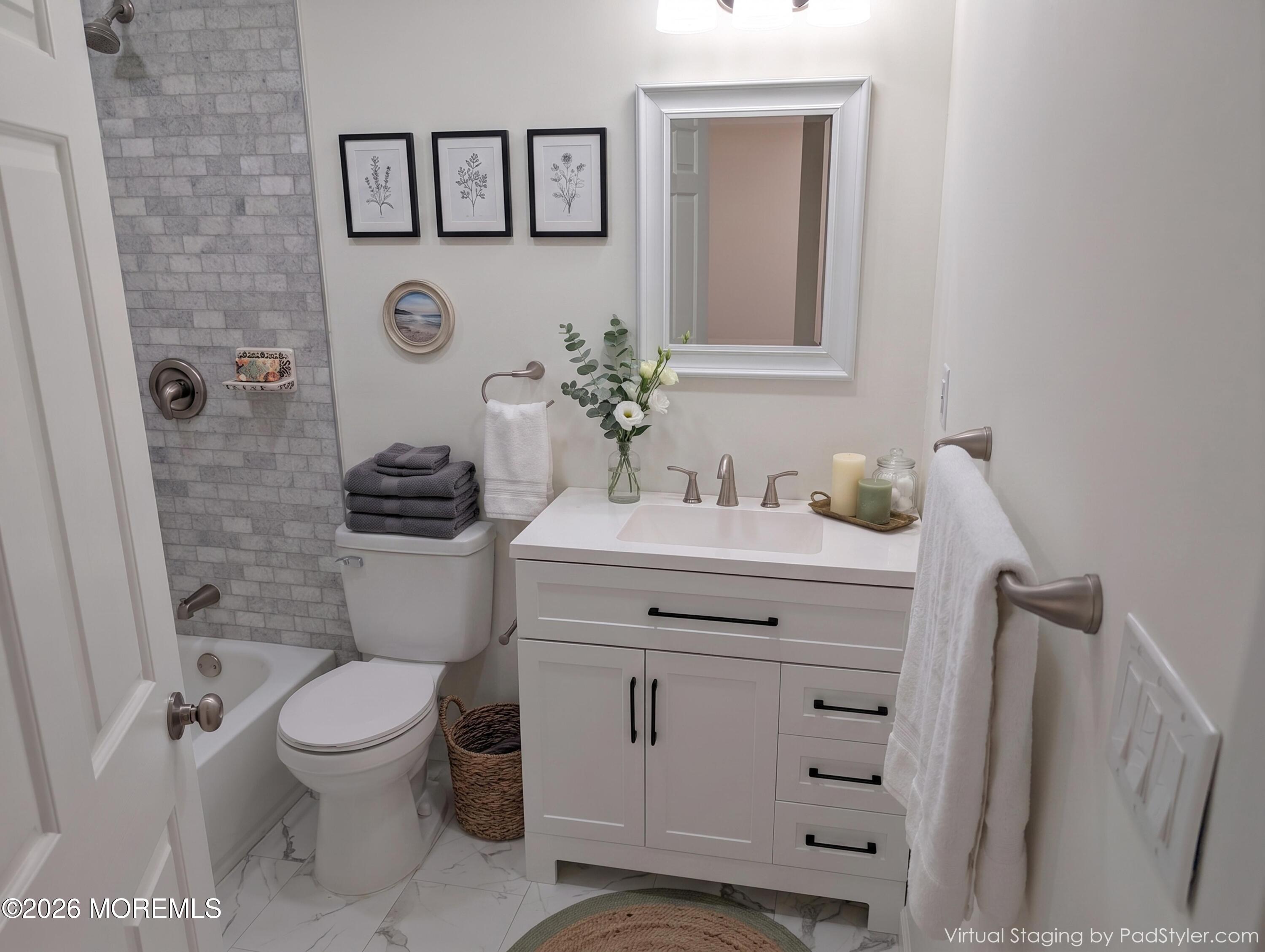 29 Peasley Drive Marlboro NJ 07746