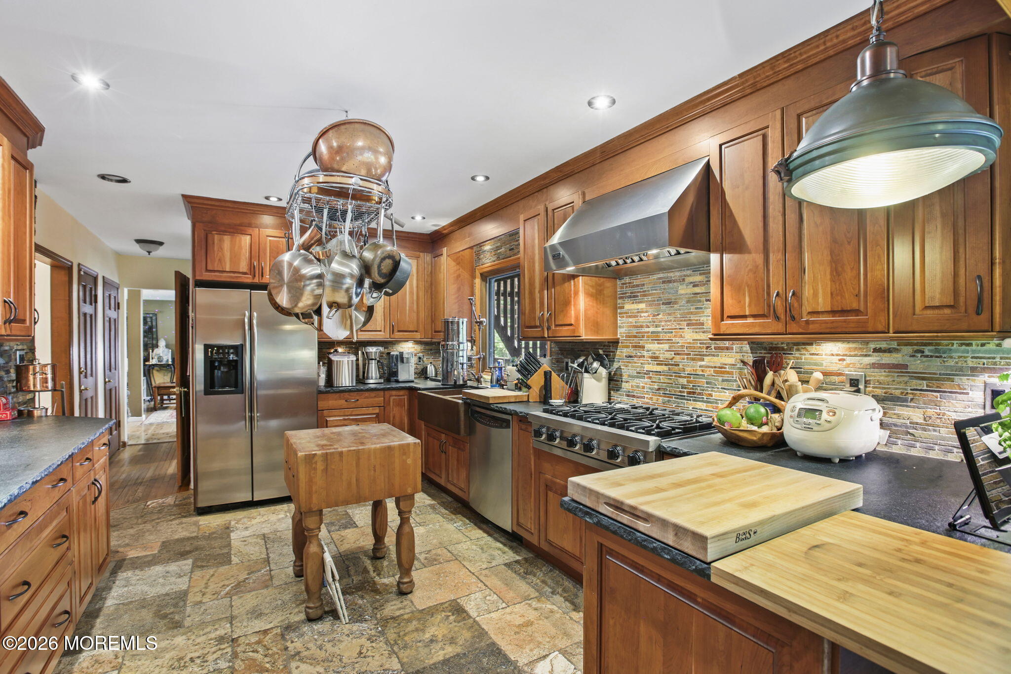 30 S Lakeview Drive Jackson NJ 08527