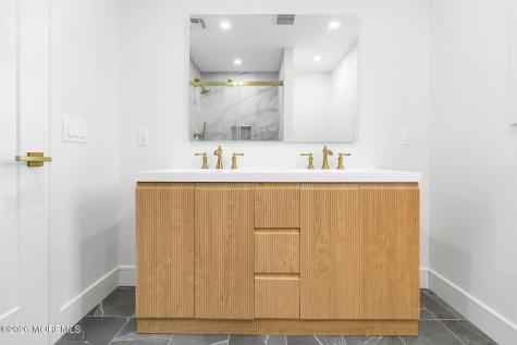 26 Center Street Rumson NJ 07760