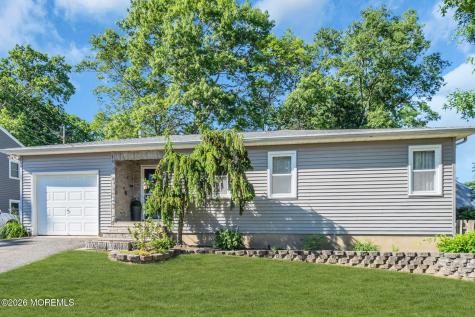 808 Tappan Street Forked River NJ 08731