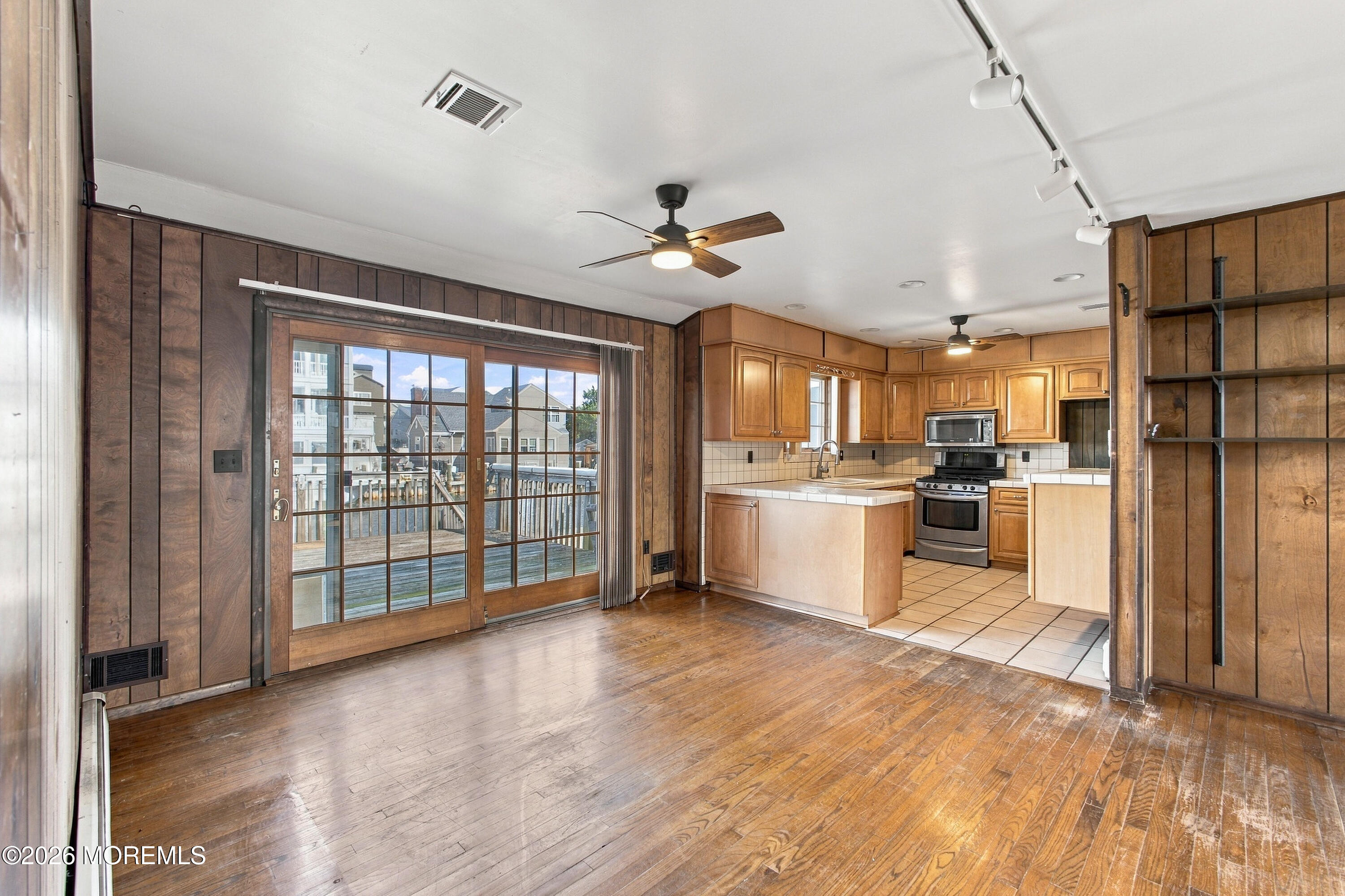 245 Pine Drive Bayville NJ 08721