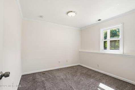 816 Berkeley Avenue Beachwood NJ 08722