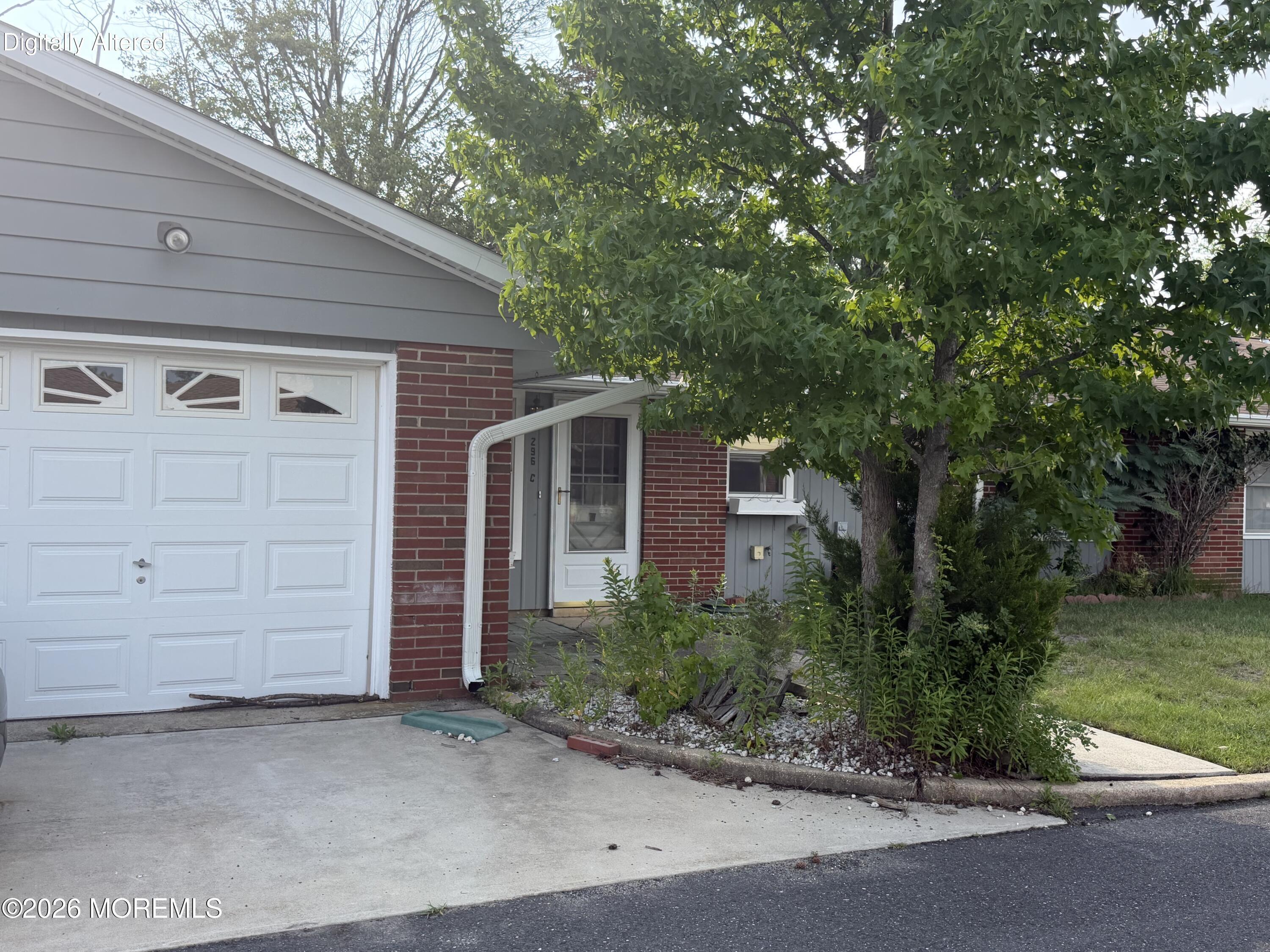 296C Dorchester Drive Lakewood NJ 08701
